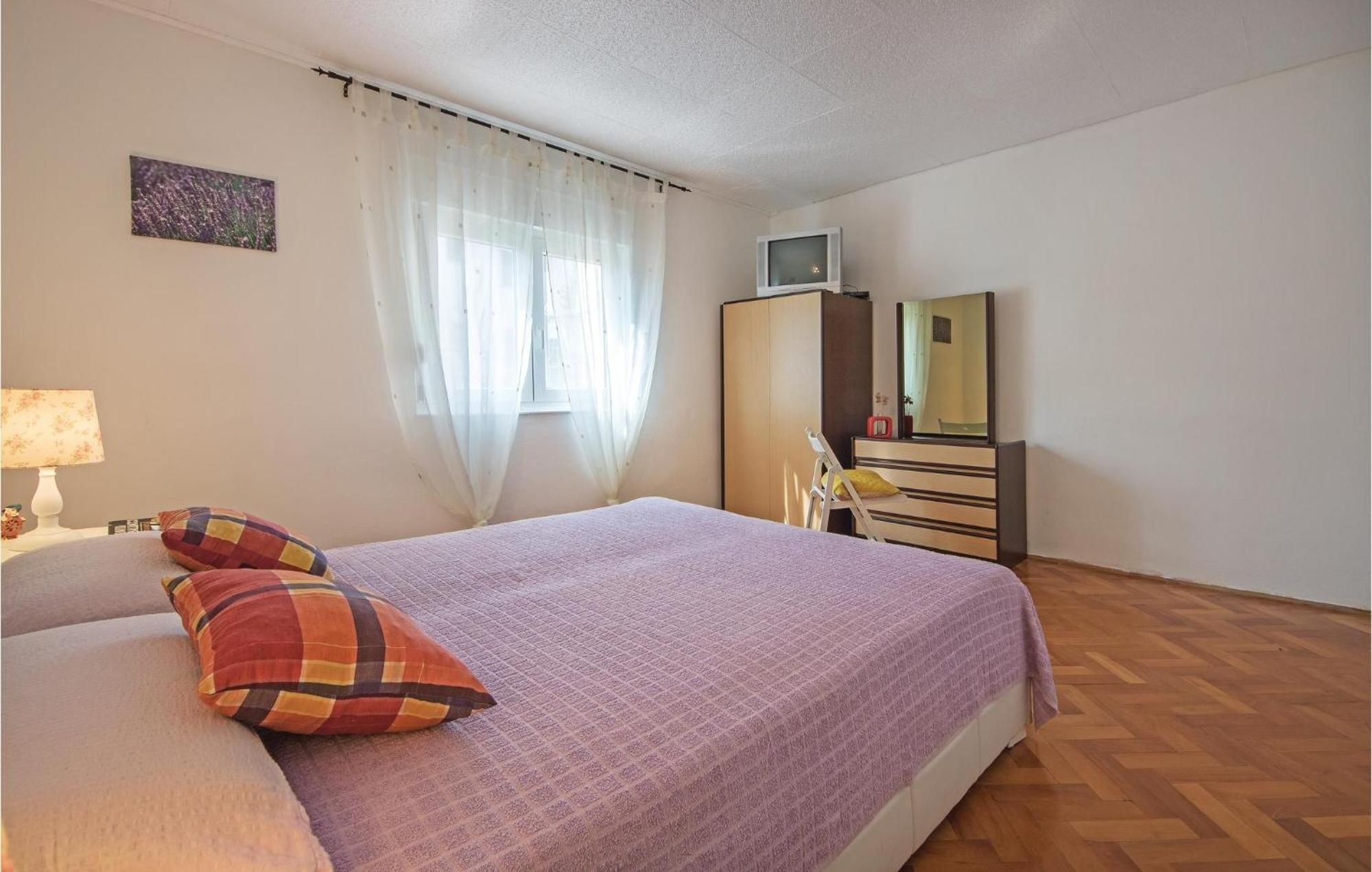 Awesome Apartment In Fazana With Wifi Kültér fotó